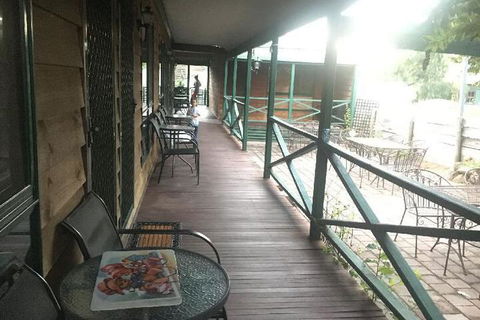 4 Bears Motel - Accommodation Brisbane 3