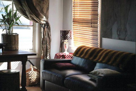 Wallace Lodge - Accommodation Brisbane 2
