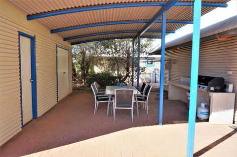 Osprey Holiday Village Unit 121 Fantastic 3 Bedroom Holiday Villa With A Pool In The Complex - Accommodation Brisbane 4