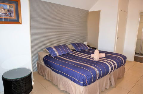 Osprey Holiday Village Unit 103 / 1 Bedroom - Accommodation Brisbane 6
