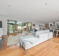 Blairgowrie Beach Villa - Accommodation Brisbane