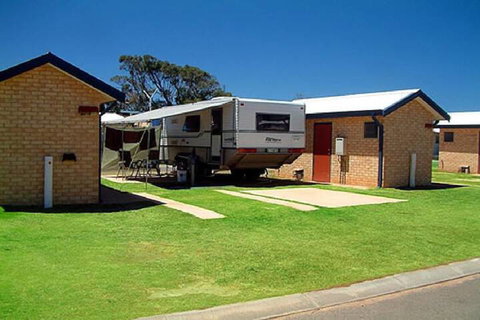 BIG4 Dongara Denison Beach Holiday Park - Accommodation Brisbane 4