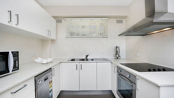 The Apartment Service PNT42 - Accommodation Brisbane 1