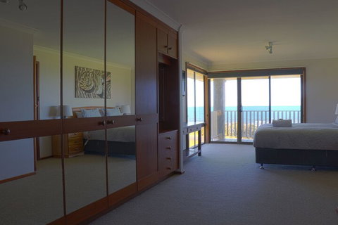 Augusta Beachfront Accommodation - Accommodation Brisbane 6