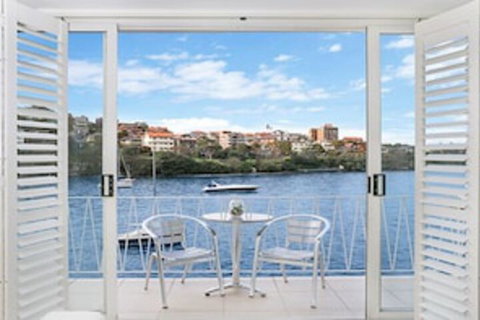 The Apartment Service BADEN - Accommodation Brisbane 0