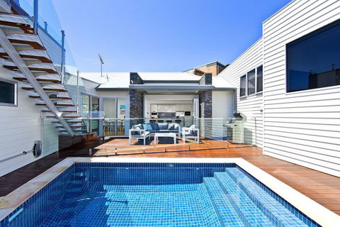 The Lookout - Accommodation Brisbane 3