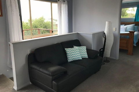 Seaview Retreat - Accommodation Brisbane 3