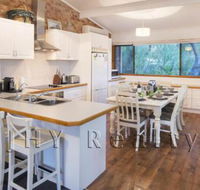 Coastal Cottage - Accommodation Brisbane