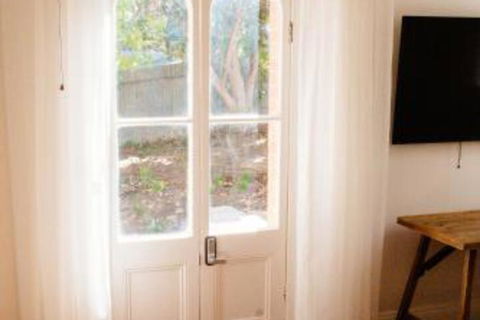 Flash Jacks Of Gundagai - Accommodation Brisbane 1