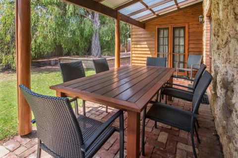 Annies Retreat - Accommodation Brisbane 3
