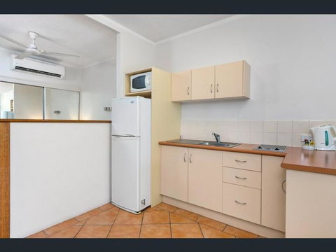 Absolute Beachfront With Million Dollar Views - Accommodation Brisbane 1