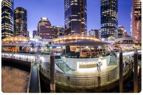 Highlife LuxuryCarparkWifiPoolGymNetflix - Accommodation Brisbane 5