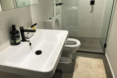 Upper House Suites - Accommodation Brisbane 5