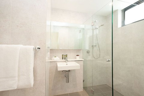Crows Nest 7 - Accommodation Brisbane 6