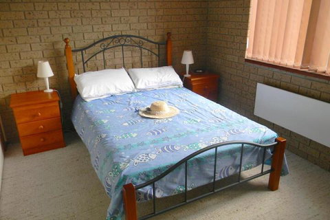 The Beach House - Accommodation Brisbane 2