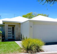 Contemporary Cove - Accommodation Brisbane