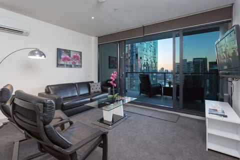 Luxury Apartments By Royal Stays - Accommodation Brisbane 5