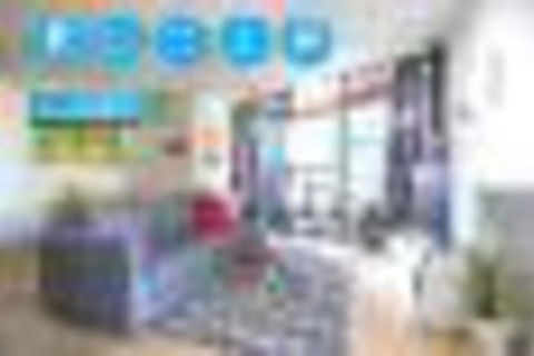 Melbourne CBD Apart With FREE ParkingNetflix WiFi - Accommodation Brisbane 3