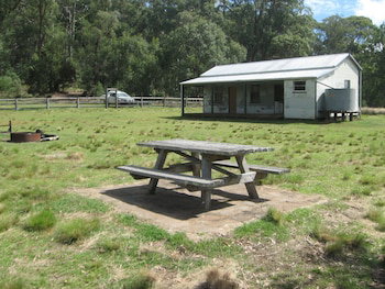 Brackens Hut - Accommodation Brisbane 6