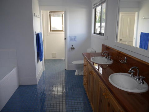 The Beach Escape - Accommodation Brisbane 3