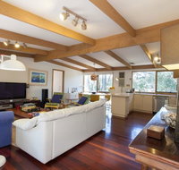 Coastal Retreat - Accommodation Brisbane