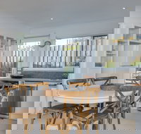 Capella Villa 3 - Accommodation Brisbane