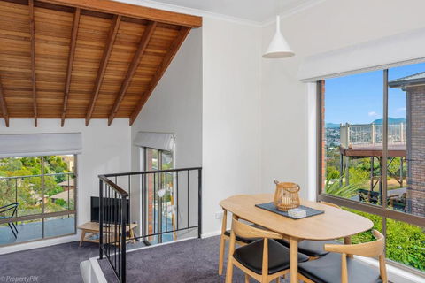 The Lookout - Accommodation Brisbane 2