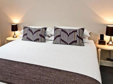 Ryals Serviced Apartments Camperdown - Accommodation Brisbane 6