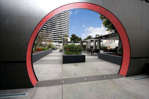 The Oracle Broadbeach 906 - Accommodation Brisbane 0