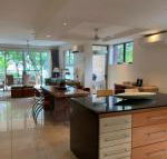 Beach House Apartment 1 - Accommodation Brisbane