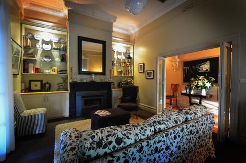 Clement House - Accommodation Brisbane 4