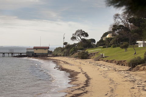 La Mer Sea View Apartment - Accommodation Brisbane 3