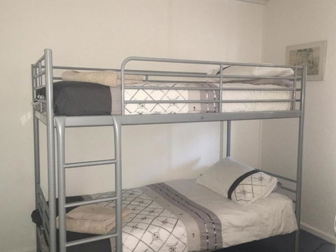 Blakeney Holiday House - Accommodation Brisbane 2