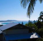 LaMaison de Shines 13 Dulconghi Street - Accommodation Brisbane