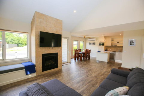 Amber Mist Villa Two - Accommodation Brisbane 4