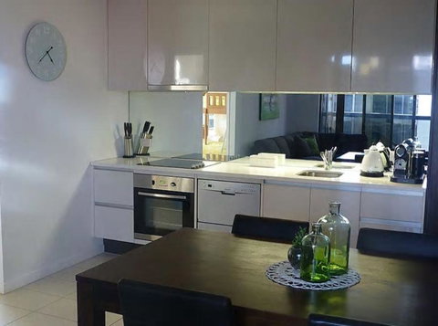 Upper West Side Madison - Accommodation Brisbane 5