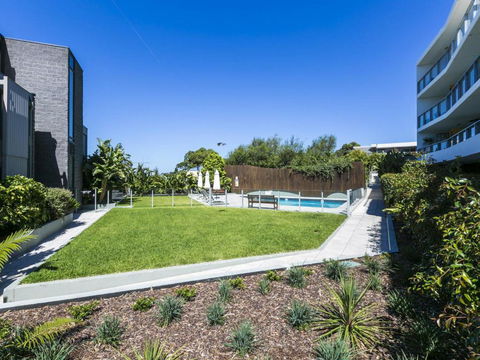 LORNE CHALET APARTMENT 11 Odyssea - Accommodation Brisbane 4