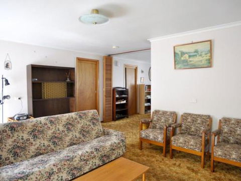 RETRO RETREAT INLET SIDE - Accommodation Brisbane 1