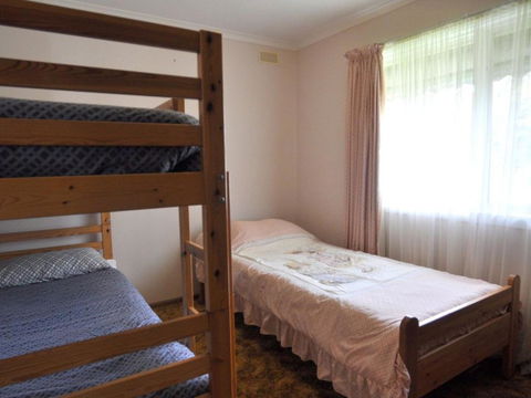 RETRO RETREAT INLET SIDE - Accommodation Brisbane 2