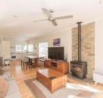 Aspect 1 / 8a Poly Cow Lane - Accommodation Brisbane