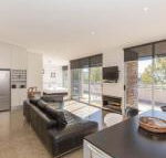 Edge 7 / 16 Clyde Street - Accommodation Brisbane