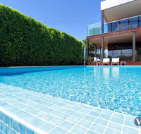 Seaview Stunning Bay Views - Accommodation Brisbane