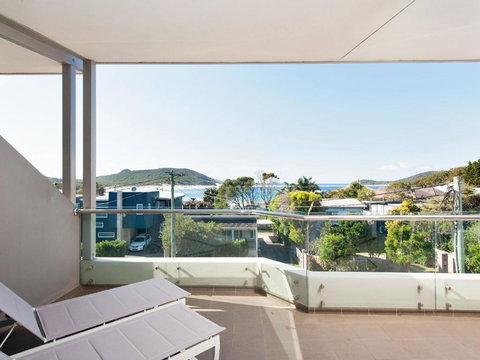 Barefoot Bliss At Fingal Bay - Accommodation Brisbane 3