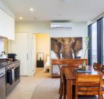 ON TOP of THE WORLD BEST VIEWS in MELBOURNE  - Accommodation Brisbane