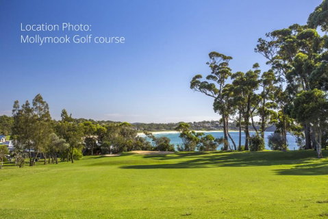 Fathoms 9 Mollymook - Accommodation Brisbane 3