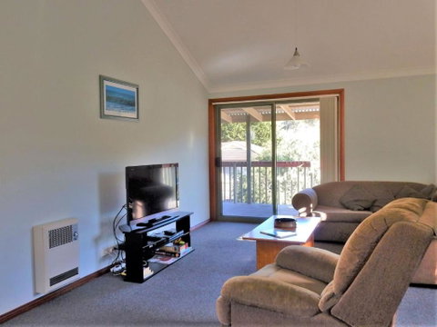 Ocean 1 / 38 Oceans Apartment - Accommodation Brisbane 5
