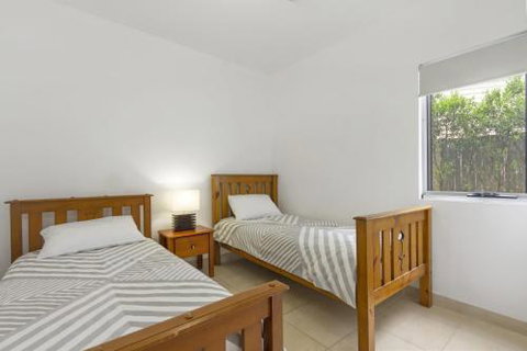 Mollymook Townhouse Shepherd Street 3 / 13 - Accommodation Brisbane 1