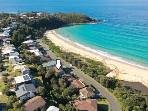 Beach Road 10 Mollymook - Accommodation Brisbane 5