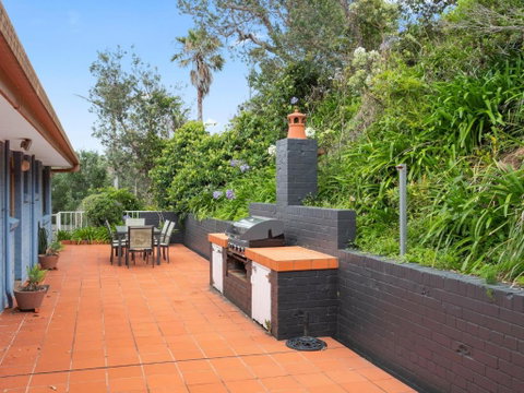 Beach Road 10 Mollymook - Accommodation Brisbane 6