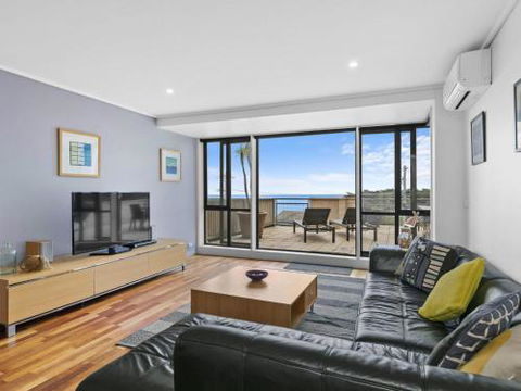 APARTMENT 10 PACIFIC APARTMENTS FREE WIFI! - Accommodation Brisbane 0